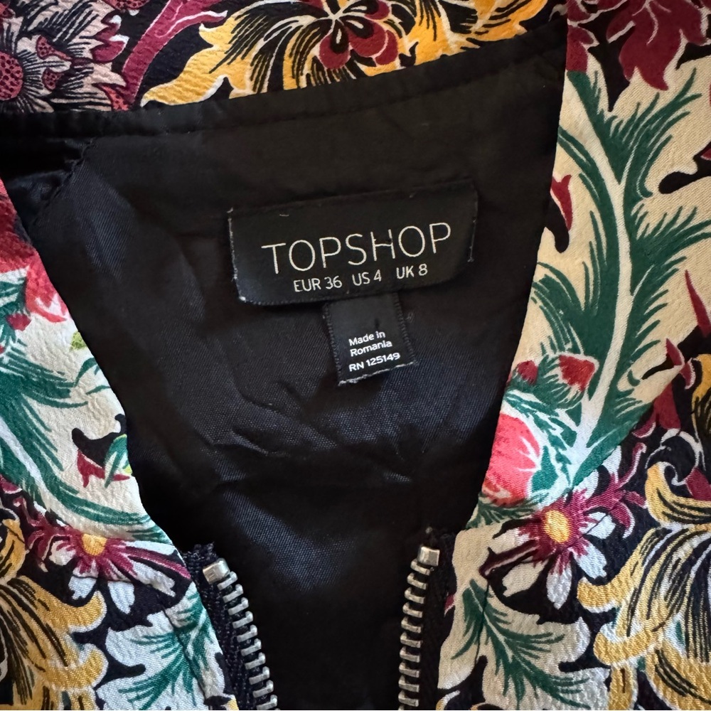 Topshop Floral Bomber Jacket - Picture 5 of 9